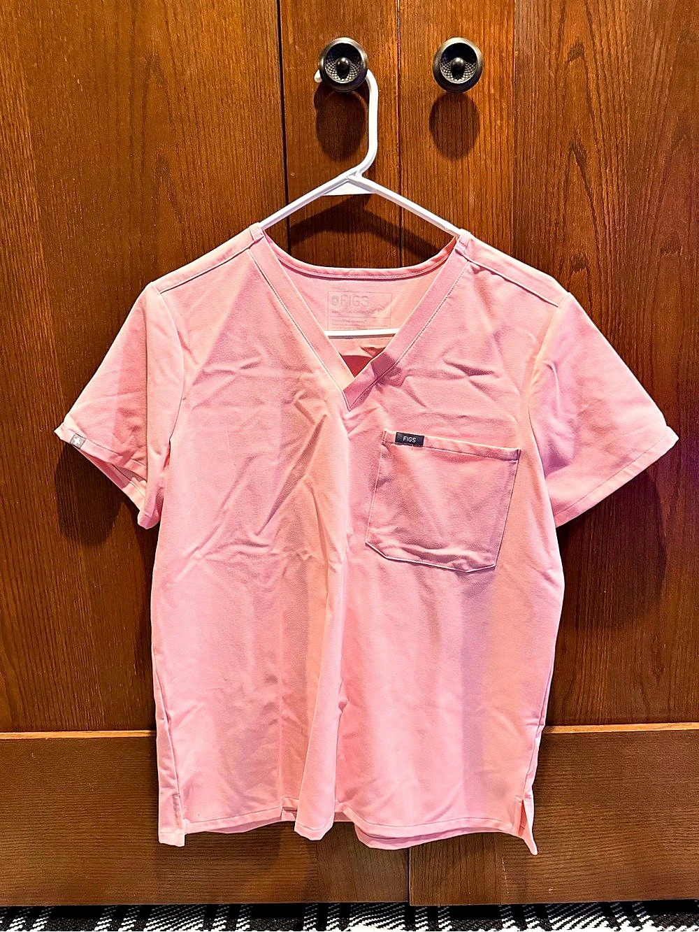 FIGS V-Neck Scrub Top and Jogger Pants Set Pink